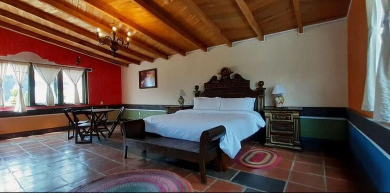 Villa Claus Inn Tlalpujahua de Rayón Exteriör bild